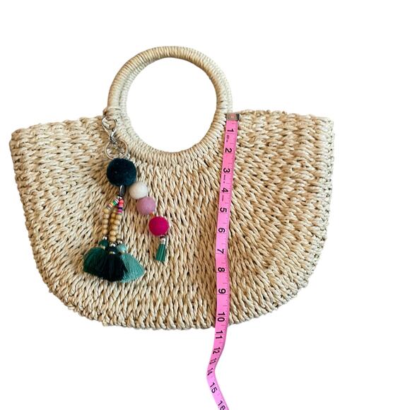 Woven Straw Beach Bag with Pom Pom Tassel Beige Chic Summer Tote Bag - Picture 6 of 8